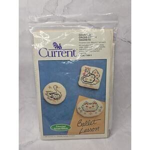 1983 Current Counted Cross Stitch Magnets Kit Animals